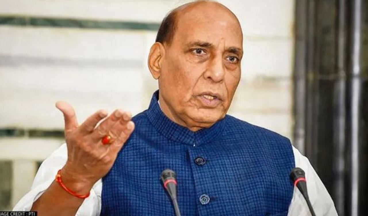 విశాఖలో కొత్త యుద్ధనౌక కమిషన్: AI యుద్ధాల్లో సైనికులే గెలుపు