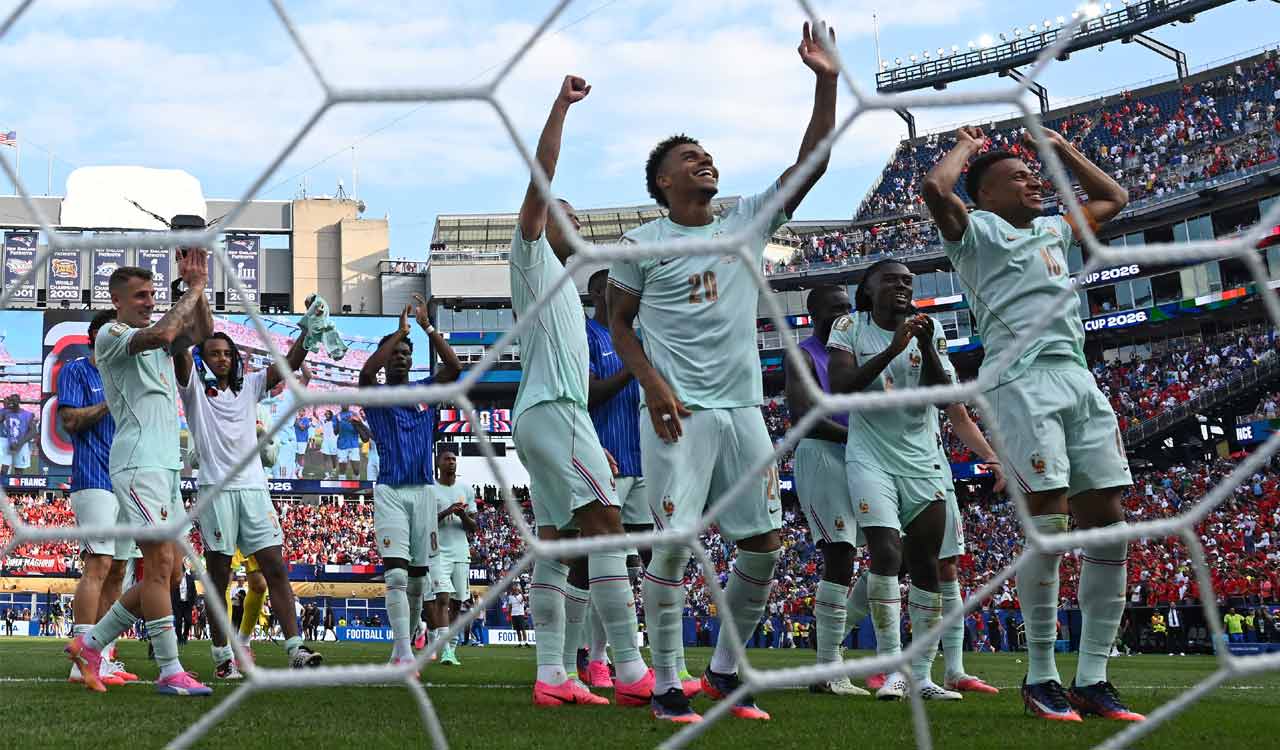 ఫ్రాన్స్ ఘన విజయం, మొరాకోను 2-0తో ఓడించింది