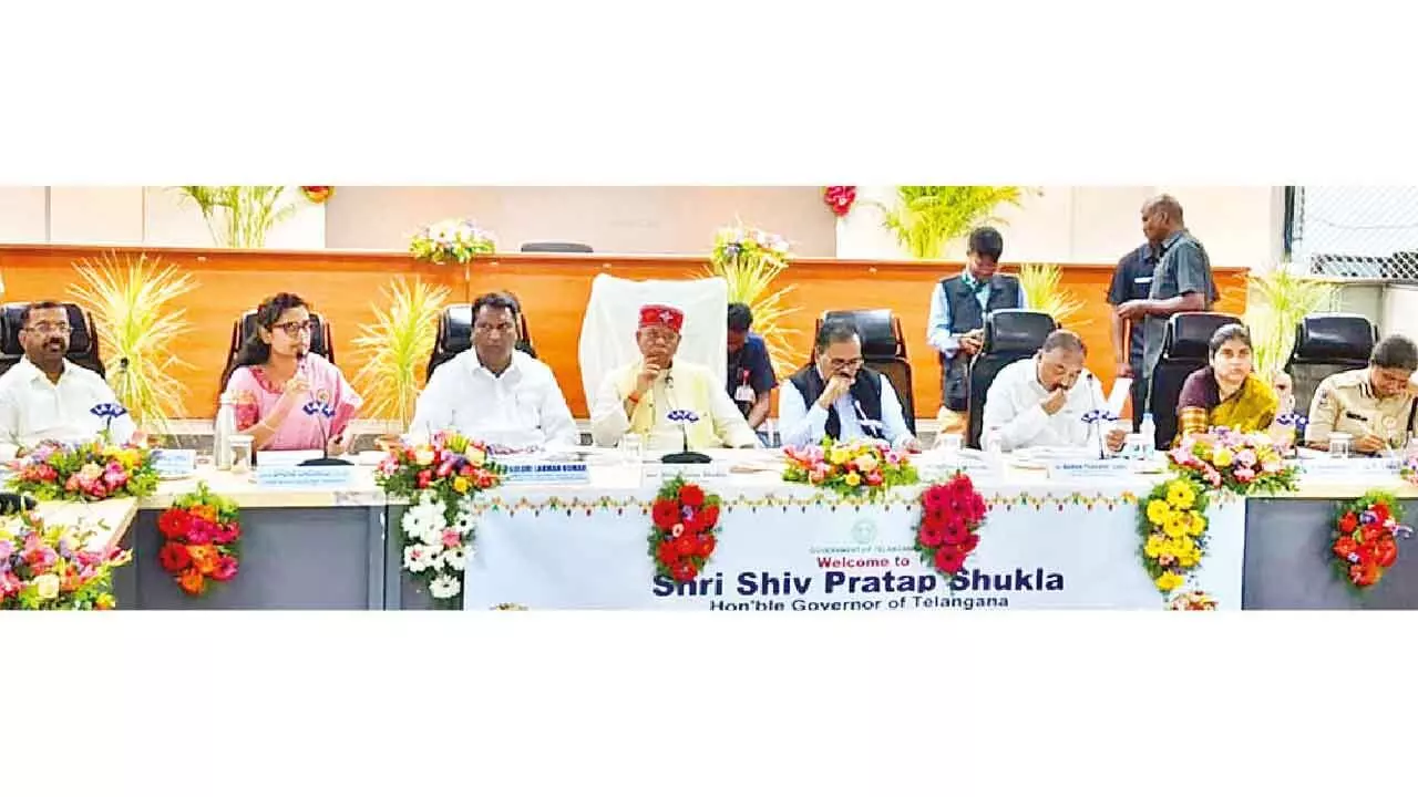 హనుమకొండలో గవర్నర్ ఆదేశాలు: సంక్షేమం చివరి బెనిఫిషియరీకి చేరుకోవాలి