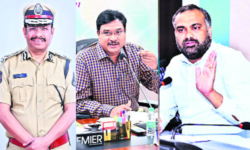 హైదరాబాద్లో అధికారుల ఆధిపత్య పోరు: జీహెచ్ఎంసి, పోలీసు, హైడ్రా మధ్య వివాదం