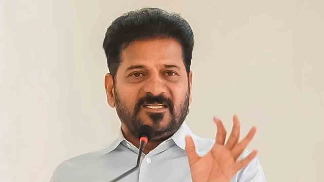 రేవంత్ ప్రభుత్వం విరమణ పొందిన ఇంజినీర్కు ఎక్స్టెన్షన్
