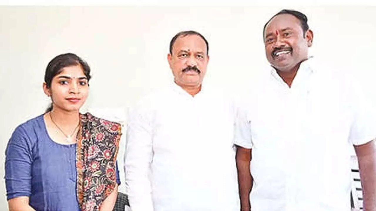 డెవారుపుల సర్పంచ్ పెద్ది కృష్ణమూర్తిపై నిషేధం ఎత్తివేత