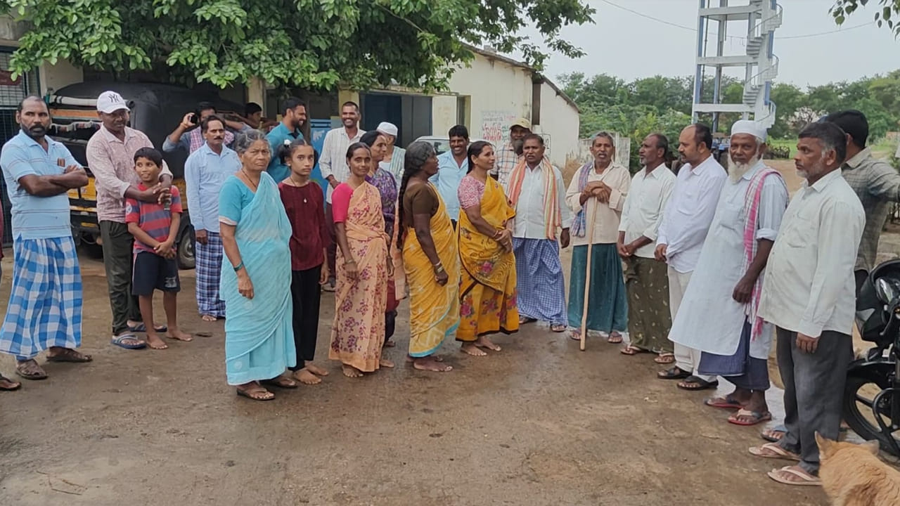 తమ్మర బండపాలెంలో వందేళ్లుగా మద్యం నిషేధం