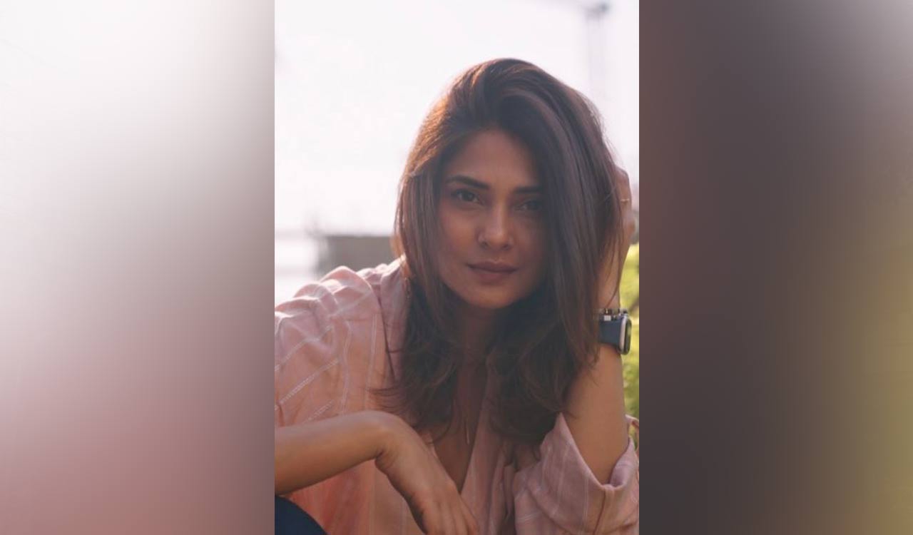 నటి జెనిఫర్ వింగెట్ వివాహం: సోషల్ మీడియాలో వీడియో