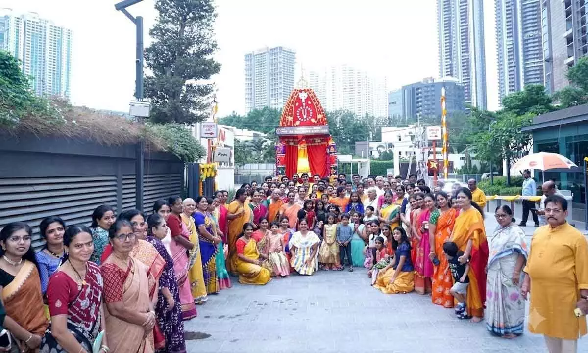 హైదరాబాద్ కోకాపేటలో ఘనంగా శ్రీ జగన్నాథ రథయాత్ర