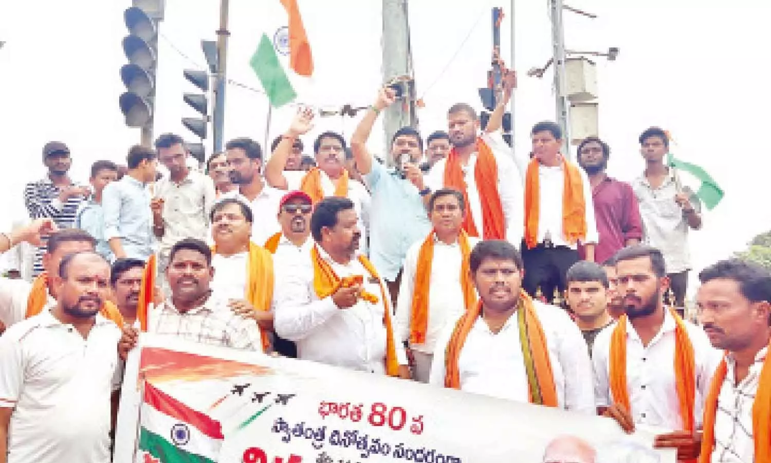 అసిఫాబాద్లో 'హర్ ఘర్ తిరంగ' ర్యాలీ: ప్రతి ఇంటిపై జెండా ఎగురవేయాలి