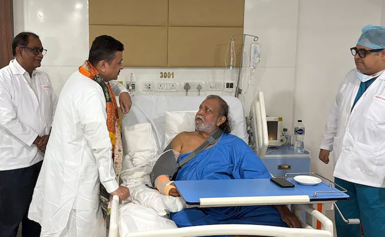 ఆసుపత్రిలో సీనియర్ నటుడు మిథున్ చక్రవర్తి