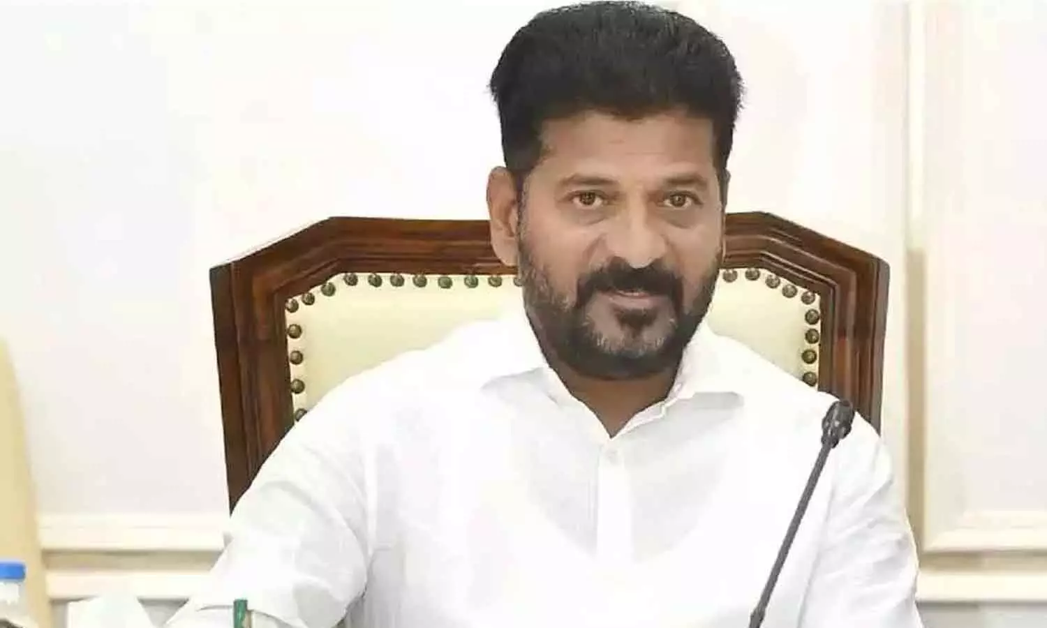 ఔటర్ రింగ్ రోడ్ నిర్వహణపై సీఎం రేవంత్ రెడ్డి ఆగ్రహం