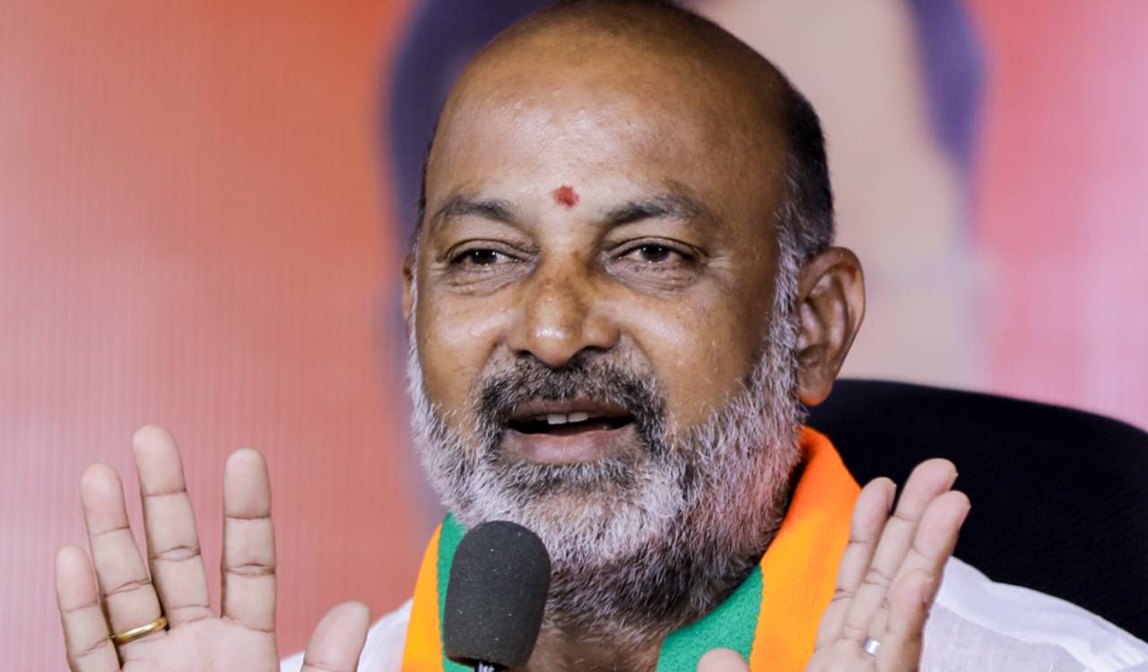 బీజేపీ అధికారంలోకి వస్తే బోనాల పండుగకు పూర్తి సౌకర్యాలు: బండి సంజయ్