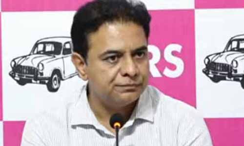 కాంగ్రెస్, బీజేపీ యువతను వాడుకుంటున్నాయి: కేటీఆర్ విమర్శ