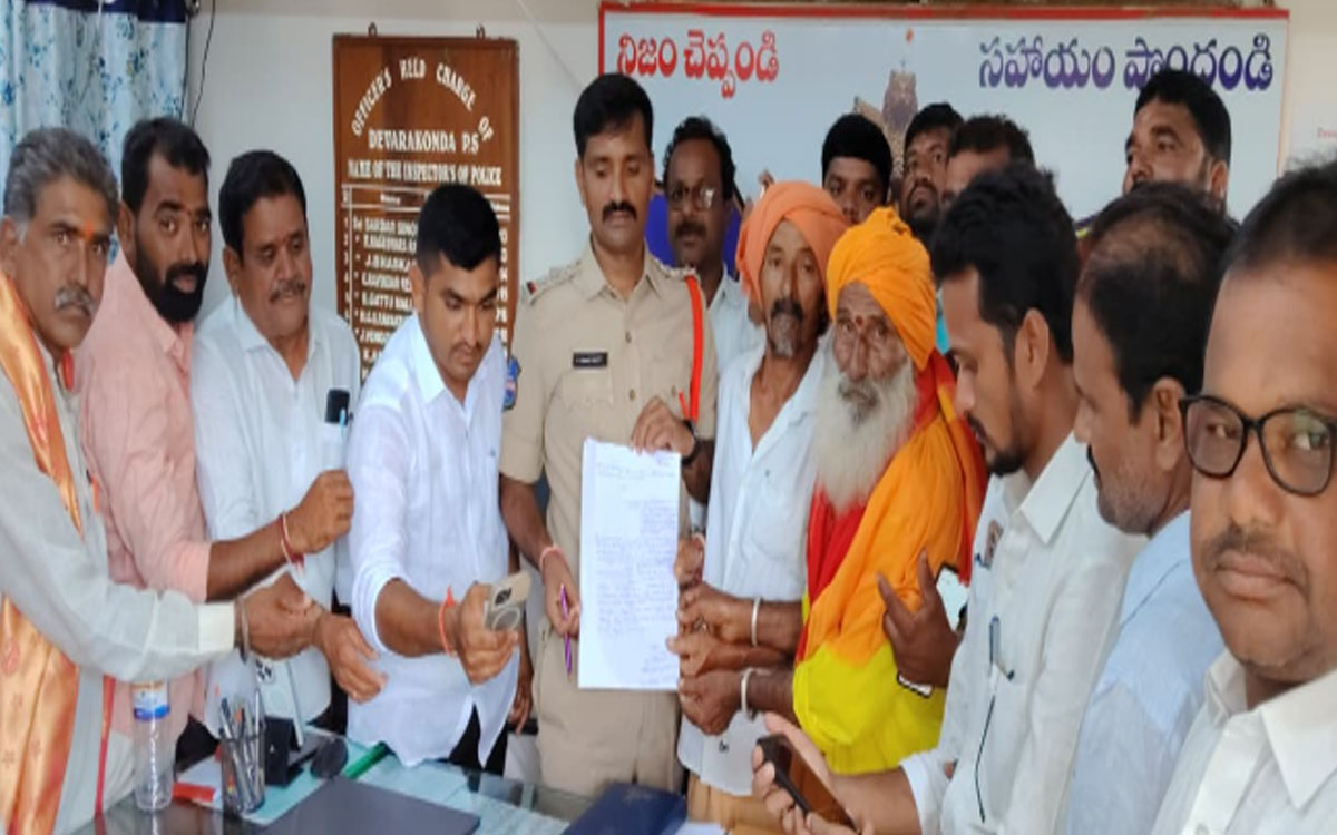 దేవరకొండ మాల్గడ్డ ముత్యాలమ్మ ఆలయంలో హుండీ చోరీ