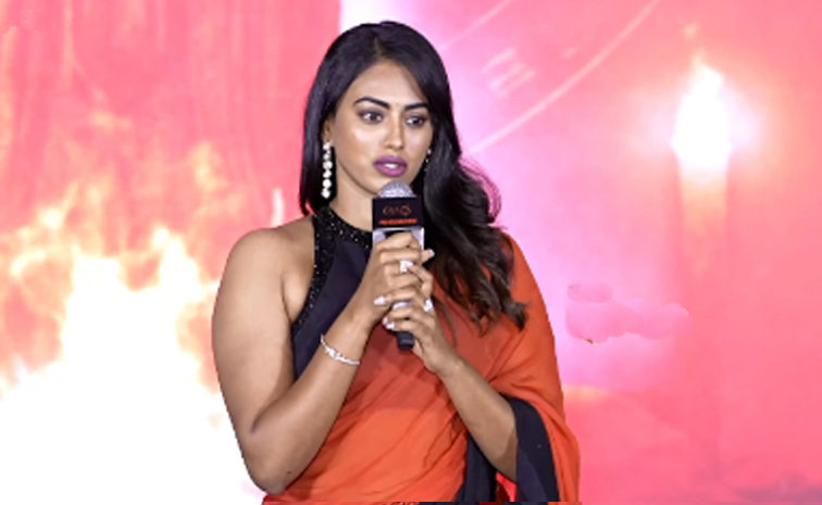 ఎంఎస్ రాజు వల్లే నా కెరీర్: భావోద్వేగానికి గురైన నటి కామాక్షి