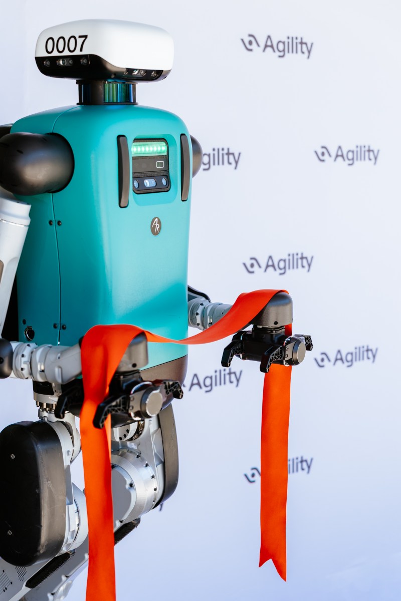 కాలిఫోర్నియాలో Agility Robotics కొత్త కేంద్రం: టెస్లా ఫ్యాక్టరీకి సమీపంలోనే