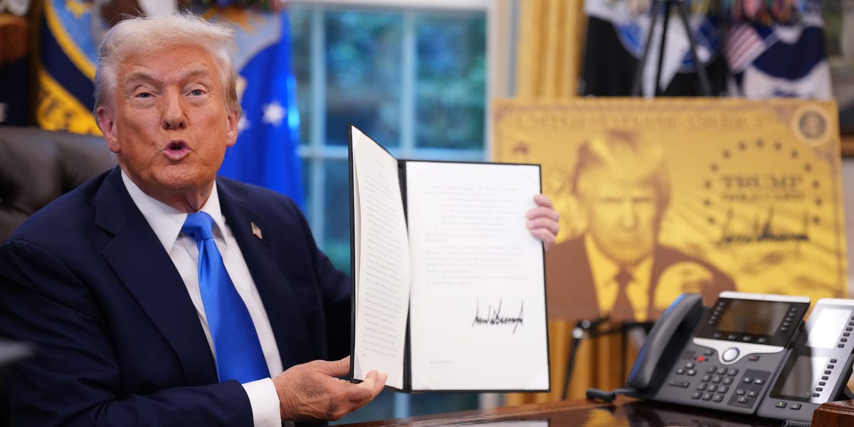 H-1B ఫీజు తిరస్కరణ, కంపెనీలపై ఒత్తిడి