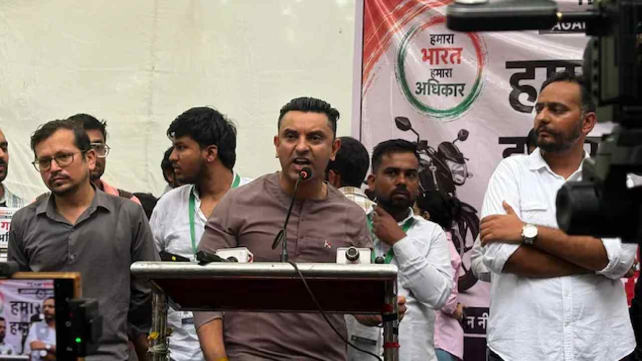 ఢిల్లీలో వాహనదారుల నిరసన: E20 పెట్రోల్ వ్యతిరేకంగా