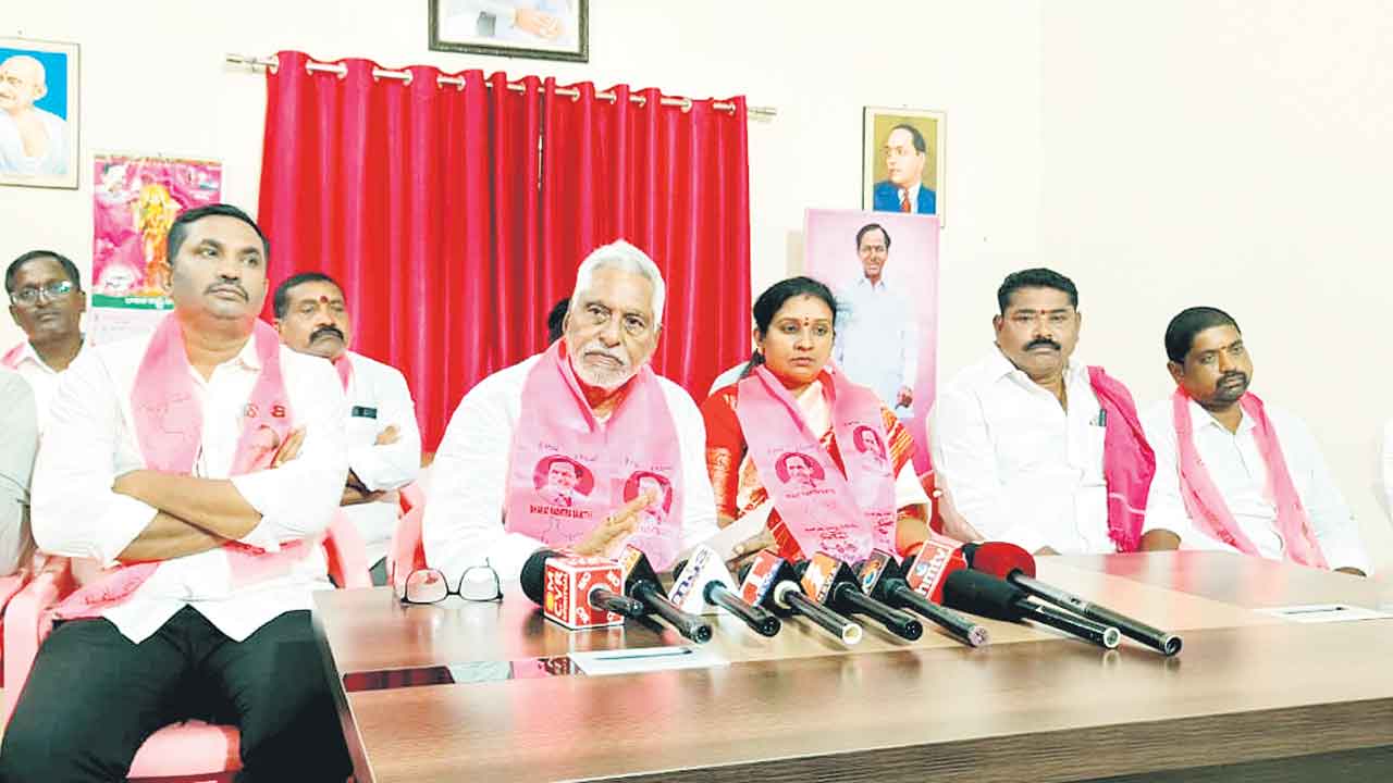 కల్యాణలక్ష్మి, షాదీముబారక్పై కౌంటర్ దాఖలు చేయని ప్రభుత్వం: జీవన్ రెడ్డి
