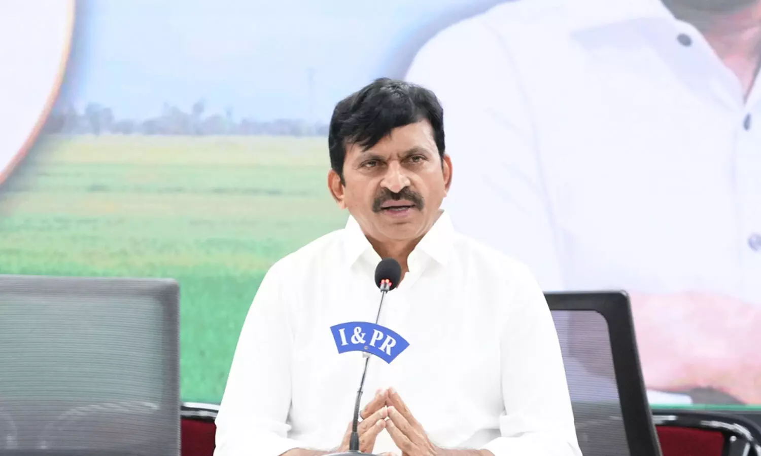 ఖమ్మం జిల్లాలో పేదలకు ఇళ్ల స్థలాలు: మంత్రి పొంగులేటి ప్రకటన