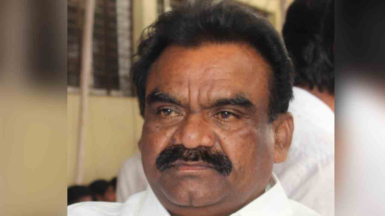 కోమటిరెడ్డి రాజగోపాల్ రెడ్డికి ఎమ్మెల్యే మందుల సామేల్ కౌంటర్