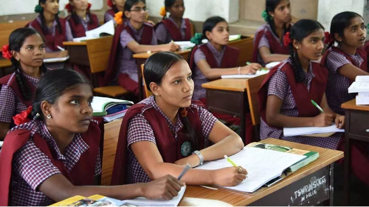మంచిర్యాల విద్యార్థులకు ఆగస్టు 31 నుంచి ఉచిత అల్పాహారం