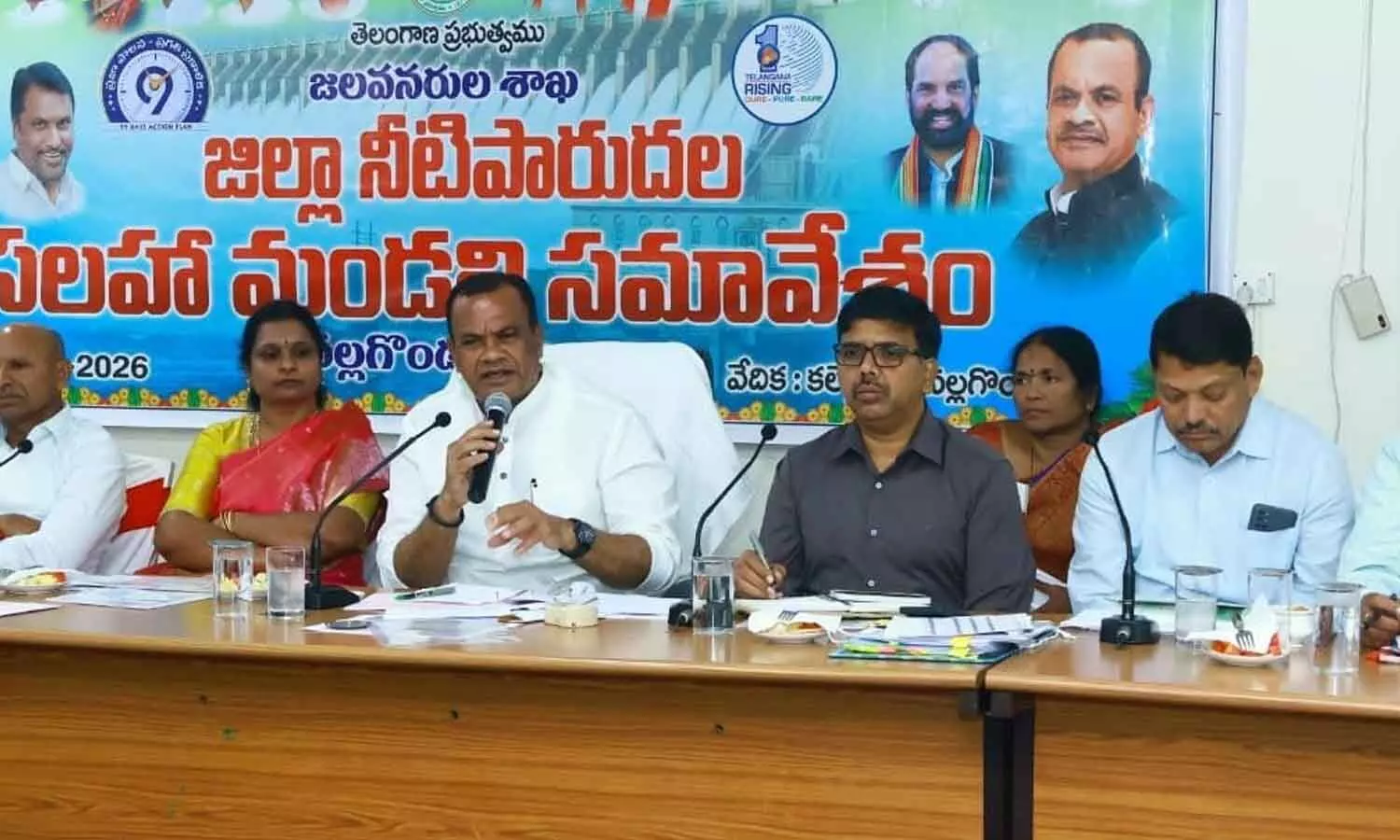 నాగార్జున సాగర్లో డెడ్ స్టోరేజ్: వరి సాగు వద్దు — మంత్రి హెచ్చరిక