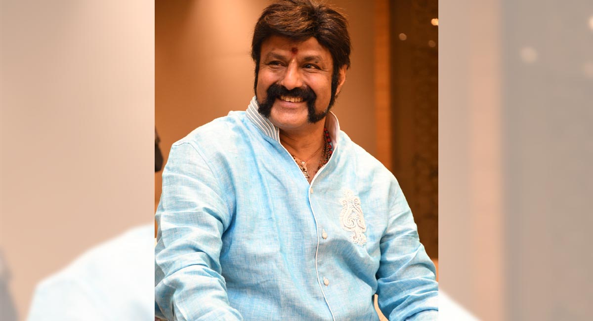నందమూరి బాలకృష్ణకు విజయవంతంగా మోకాలి శస్త్రచికిత్స