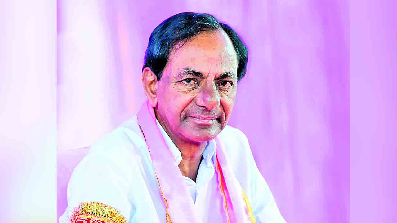 పెద్ది సుదర్శన్ రెడ్డి కుటుంబానికి రూ. 2.25 కోట్ల సాయం ప్రకటించిన కేసీఆర్