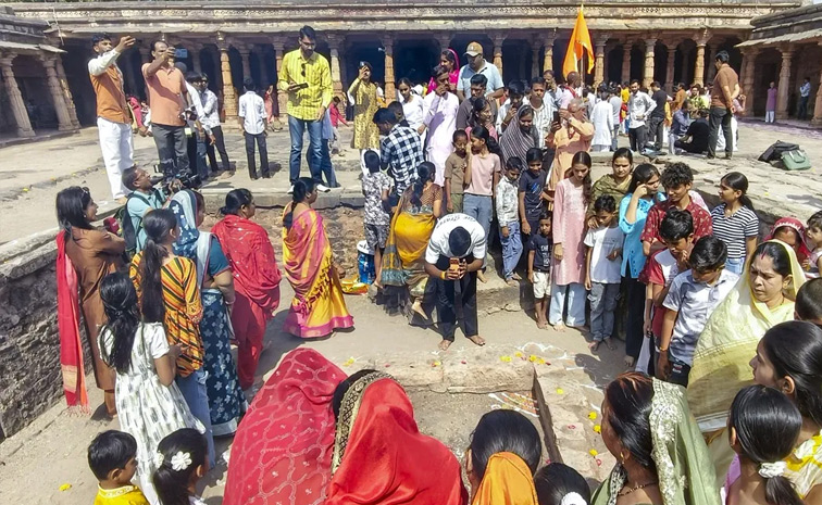 ధార్ భోజశాలలో నమాజ్ నిషేధం: సుప్రీంకోర్టు కీలక ఆదేశాలు
