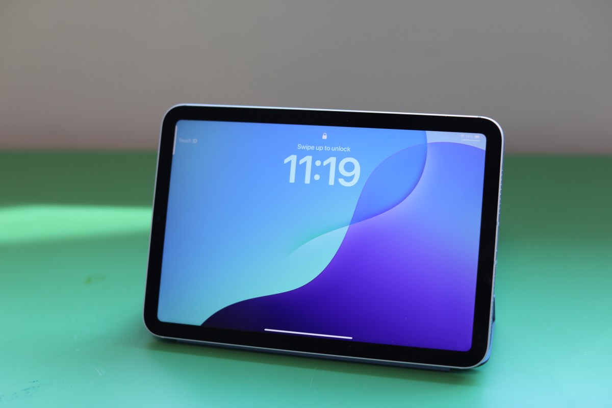 అప్పిల్ తదుపరి సంవత్సరం ప్రారంభంలో కొత్త iPad Pro మరియు MacBook Pro విడుదలకు ప్లాన్ చేస్తున్నట్లు వార్తలు