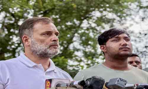 రాహుల్ గాంధీ డిమాండ్: విద్యార్థులపై కాల్పులకు క్షమాపణ, ధర్మేంద్ర తొలగింపు