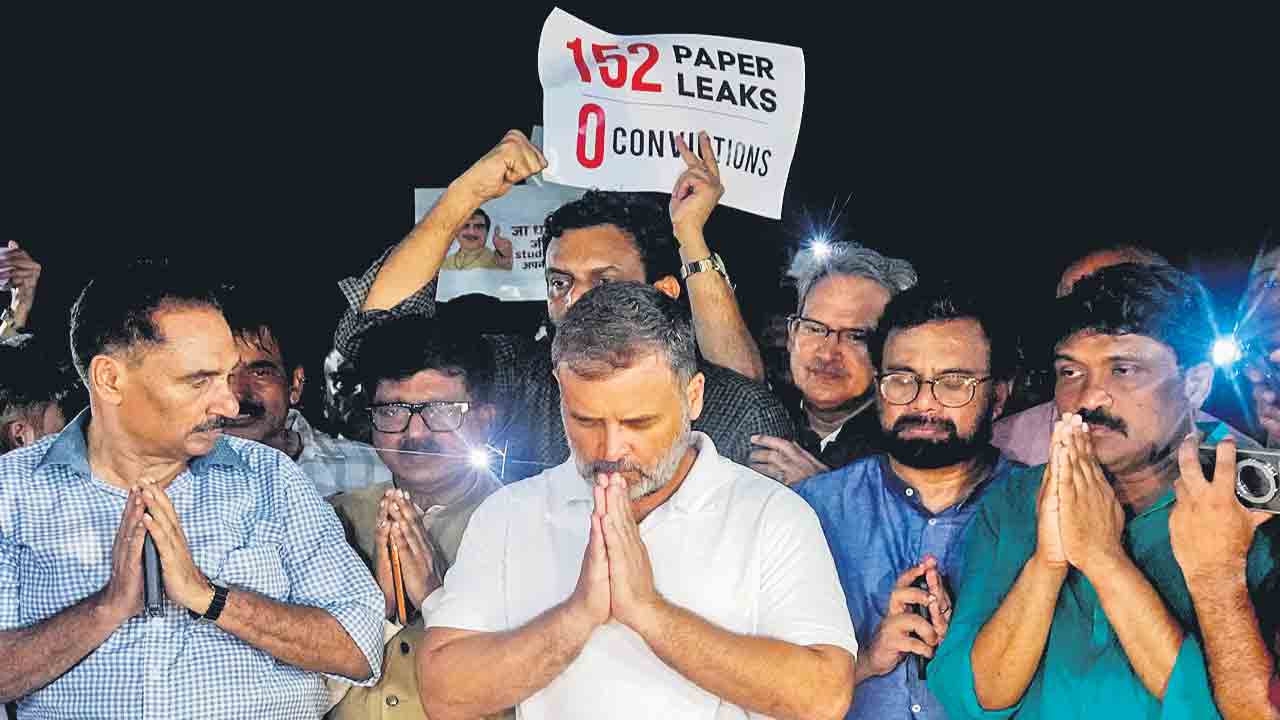 రాహుల్ నిరసన తీర్పు విమర్శలు