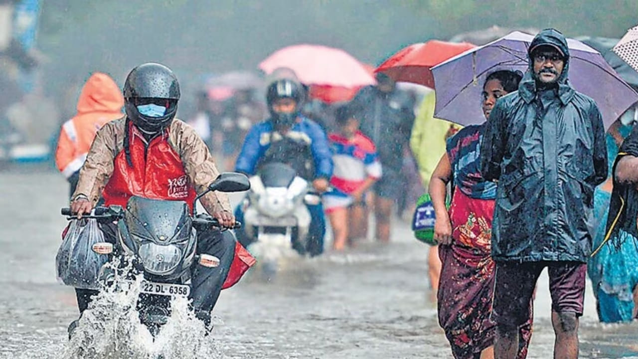 Rain Alert: ఏపీ, తెలంగాణకు రెయిన్ అలర్ట్.. ఈ ప్రాంతాల్లో వర్షాలు.. వాతావరణశాఖ కీలక అప్డేట్..