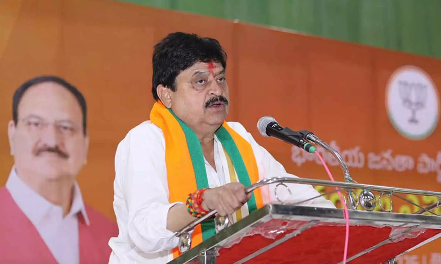రామచంద్ర రావు కోరారు: కోళ్లను కాపాడాలి