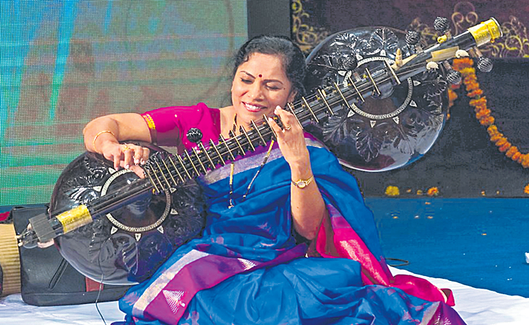 రుద్రవీణలో ప్రావీణ్యం సాధించిన తొలి మహిళగా జ్యోతి హెగ్డే గుర్తింపు