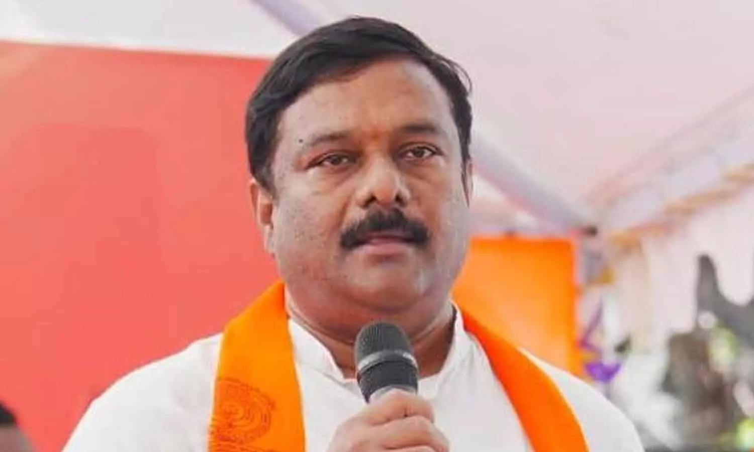 సెక్షన్ 22ఏ దుర్వినియోగం: మంత్రిపై అలేటి మహేశ్వర్ రెడ్డి ఆరోపణలు
