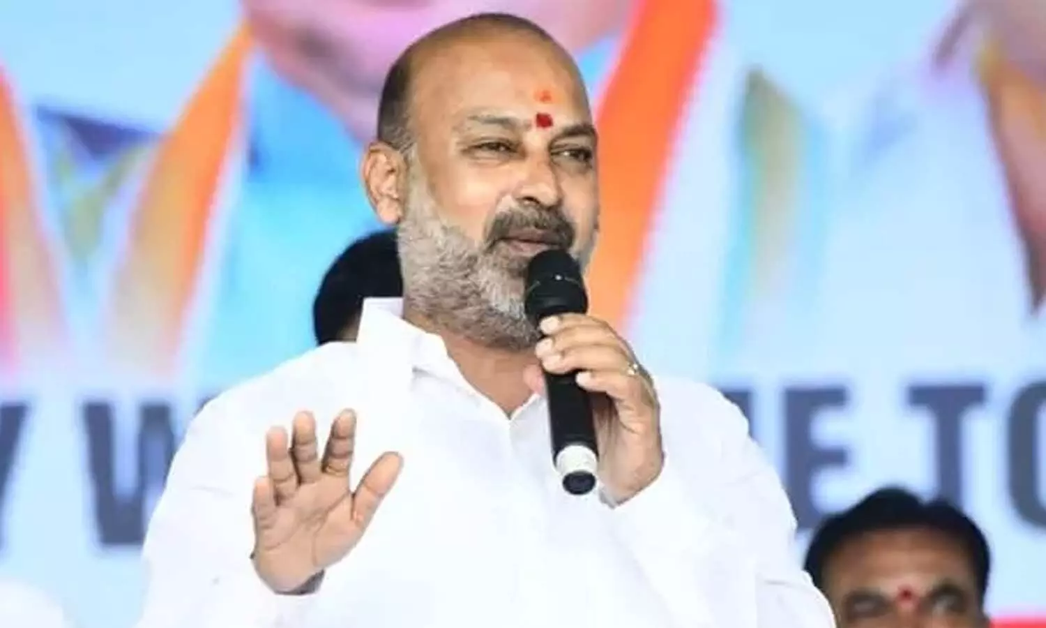 స్వాతంత్ర్య దినోత్సవ వేళ బండి సంజయ్ కీలక వ్యాఖ్యలు