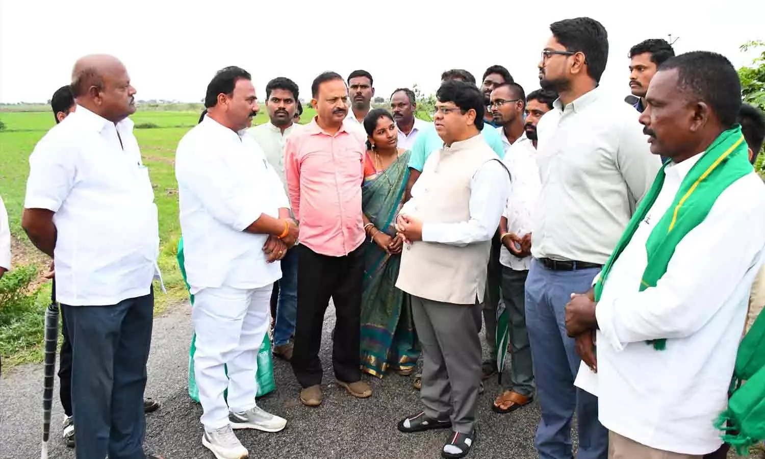 వనపర్తి: ఆయిల్పామ్ సాగుతో అధిక ఆదాయం, రైతులకు అధికారుల సూచన