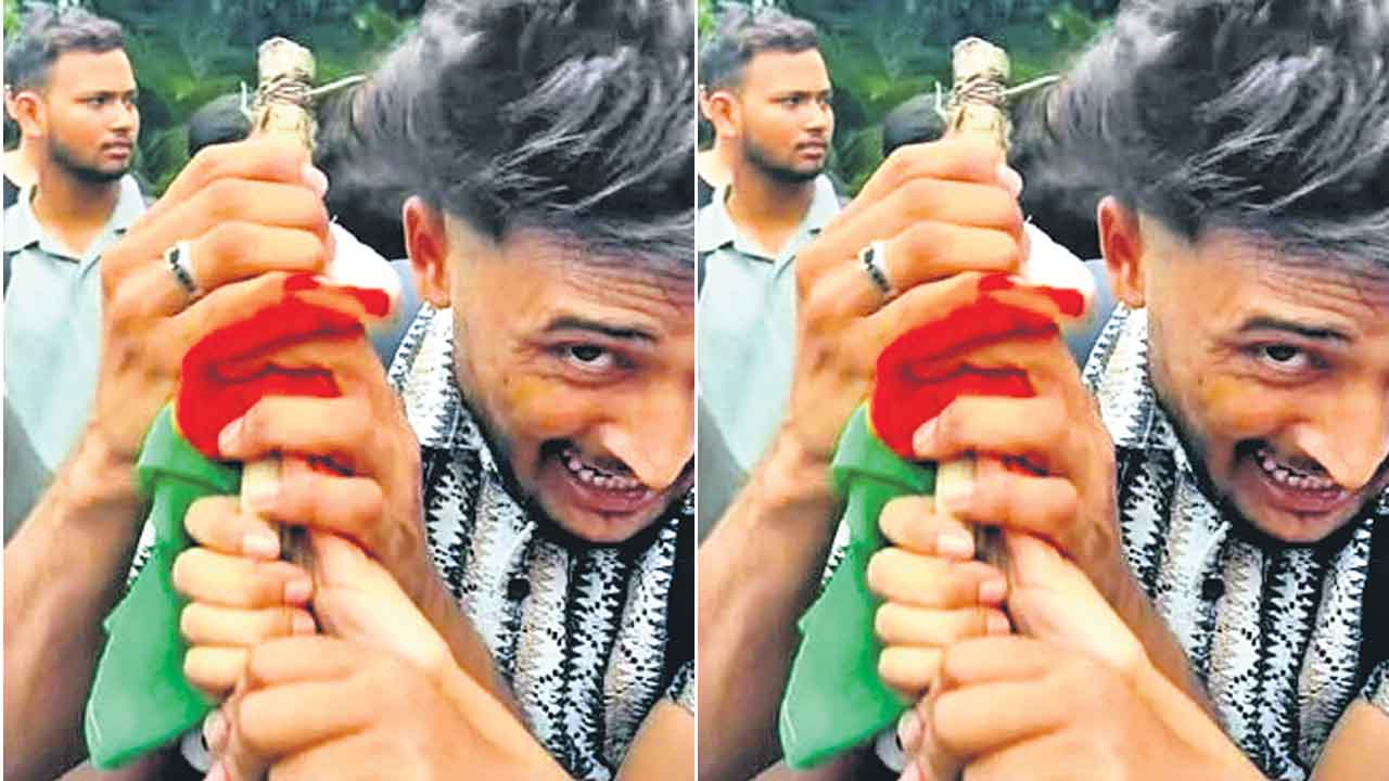 విద్యార్థులపై పోలీసు దాడులు: న్యూఢిల్లీలో తీవ్ర వివాదం