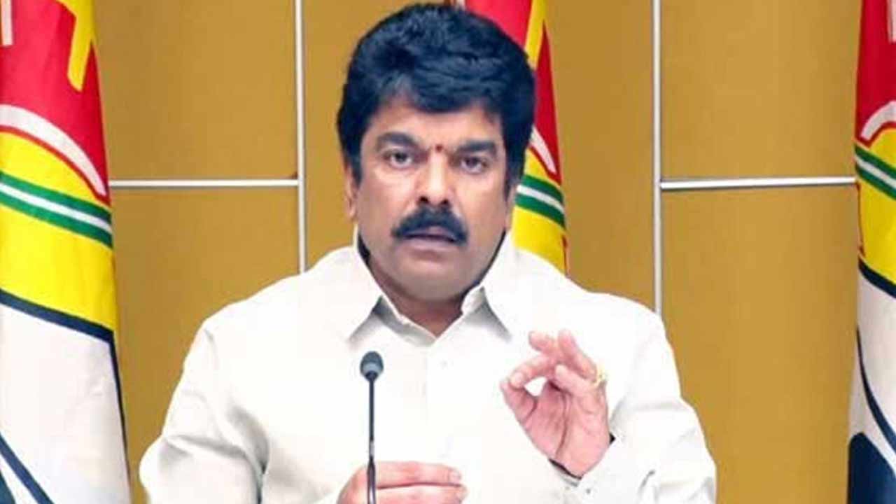 వైసీపీ నేతలకు బోండా ఉమా హెచ్చరిక: హద్దు దాటితే సహించేది లేదు
